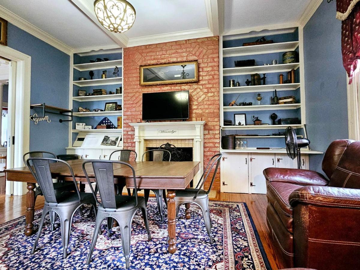 Winridge Manor Bed & Breakfast Madison Heights Bagian luar foto